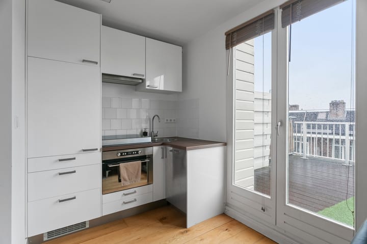 Foto 12 van Van Beuningenplein 140