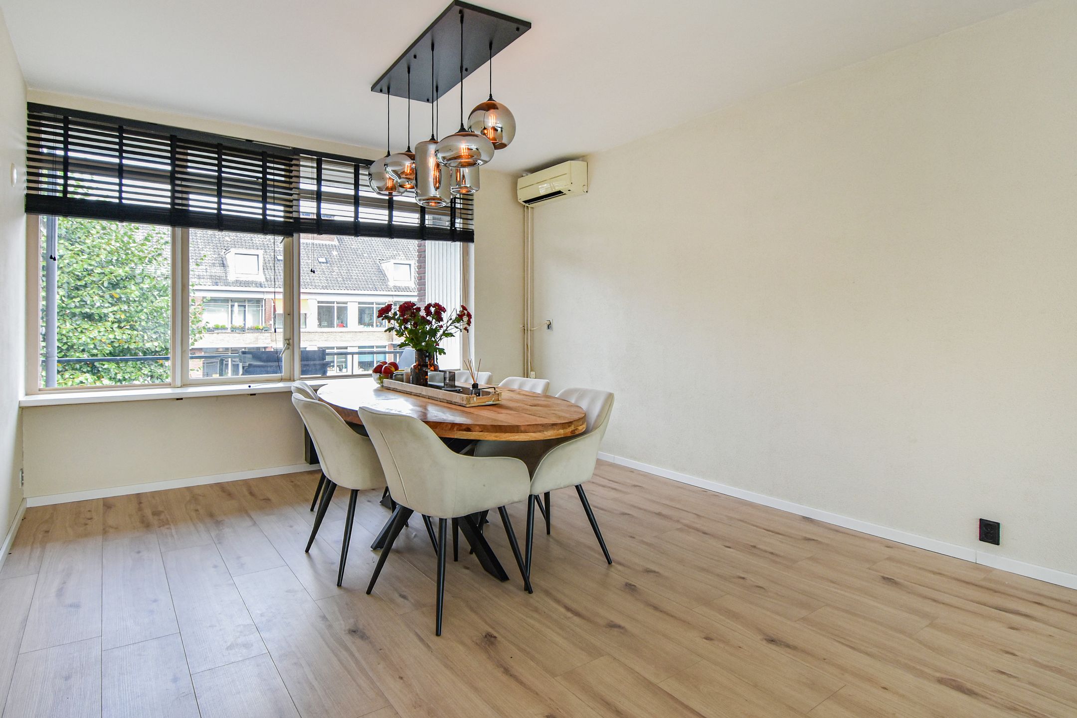 Foto 15 van Labouchèrelaan 72