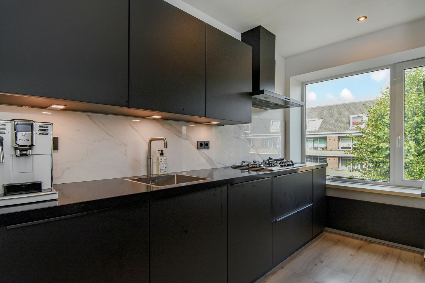 Foto 20 van Labouchèrelaan 72