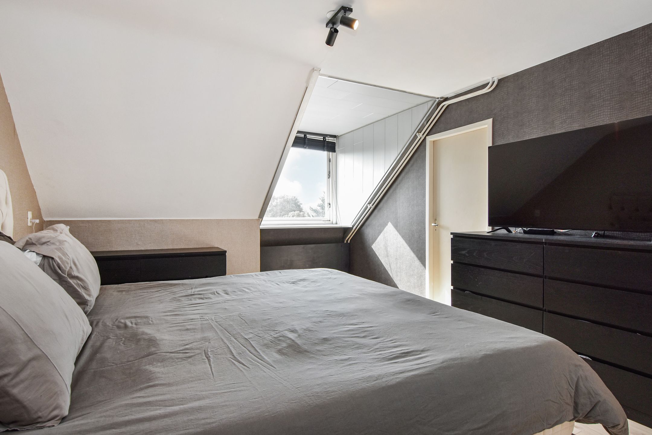 Foto 30 van Labouchèrelaan 72