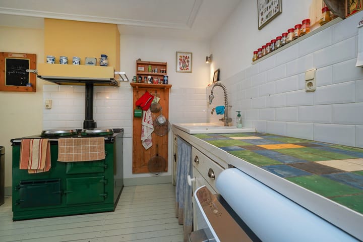 Photo 11 of Symonszstraat 46