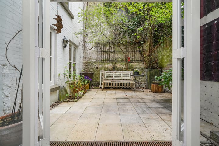 Photo 15 of Symonszstraat 46