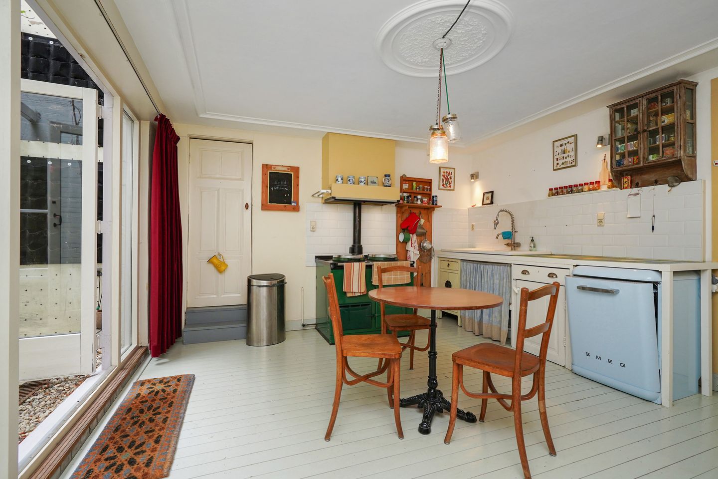 Photo 14 of Symonszstraat 46