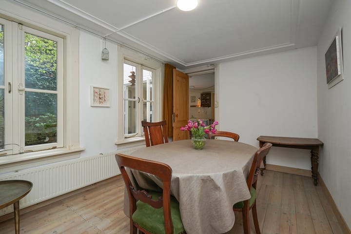 Photo 19 of Symonszstraat 46