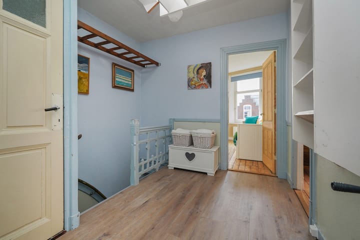 Photo 41 of Symonszstraat 46