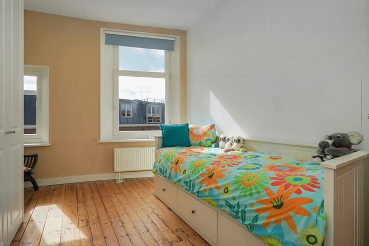 Photo 46 of Symonszstraat 46