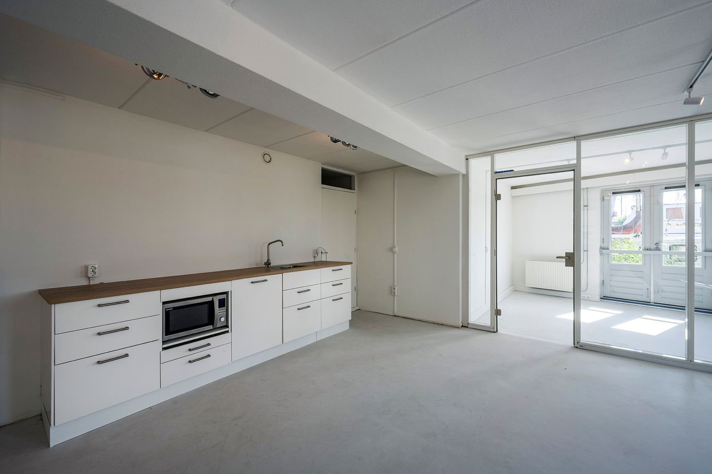 Bekijk foto 4 van Nieuwendammerdijk 530-F