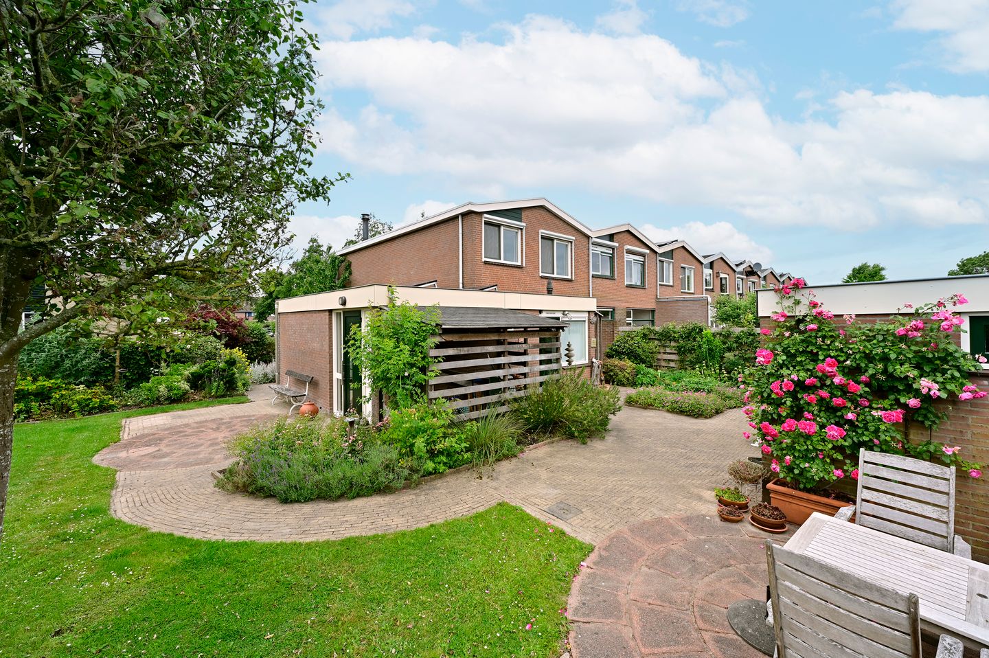 Photo 1 of Meeuwenveld 16