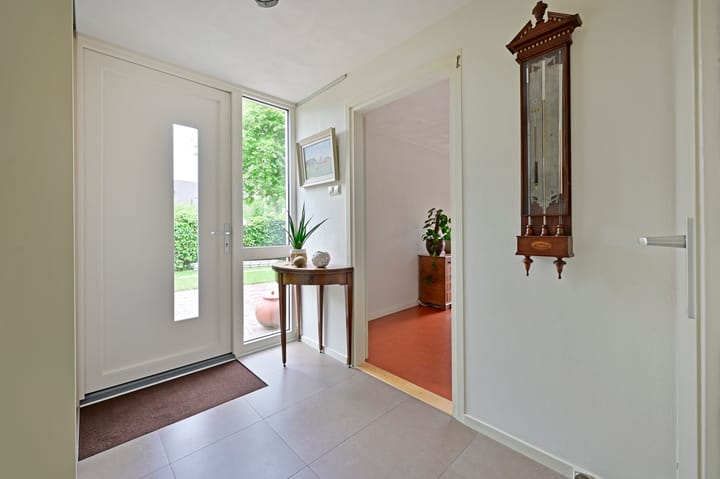 Photo 12 of Meeuwenveld 16