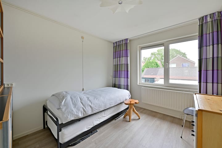 Photo 22 of Meeuwenveld 16