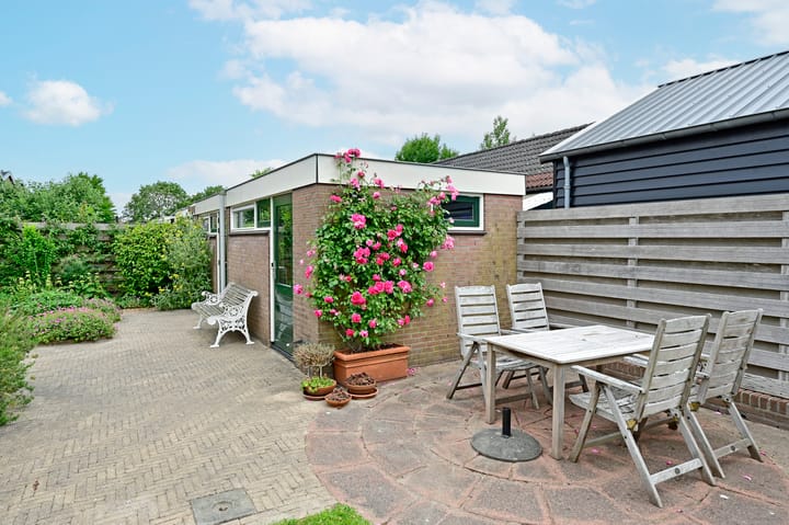 Photo 31 of Meeuwenveld 16