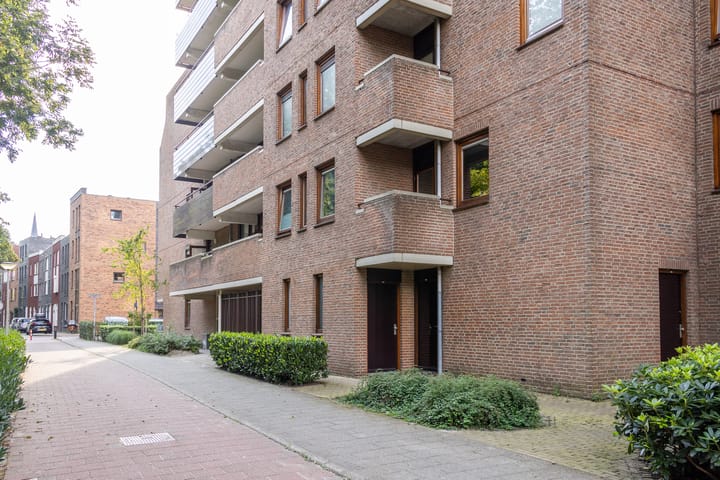 Foto 42 van Oltmansstraat 14
