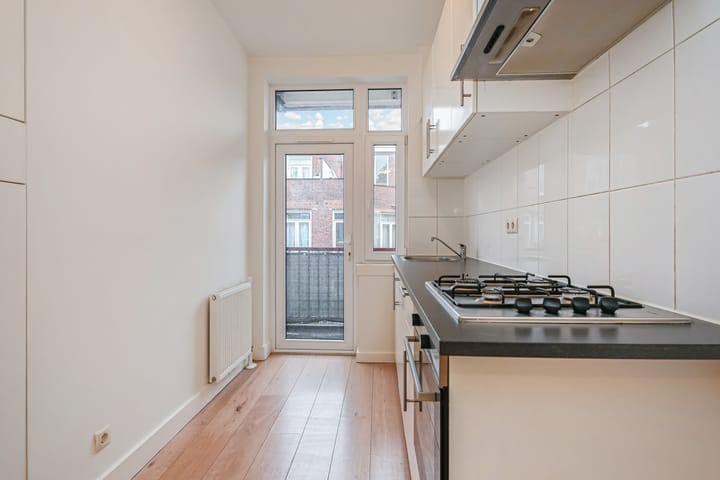 Foto 10 van Drebbelstraat 247