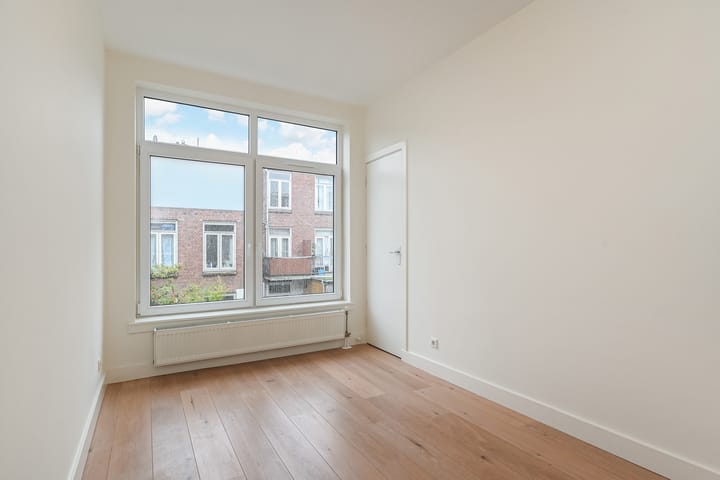 Foto 21 van Drebbelstraat 247