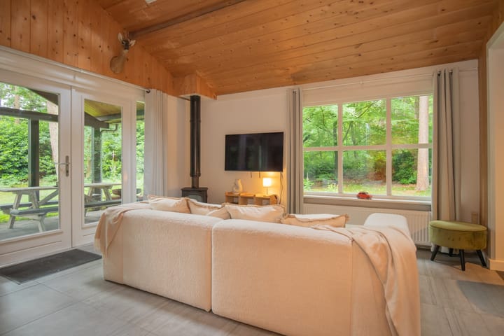 Photo 8 of Laan van Laag Kanje 13-R1