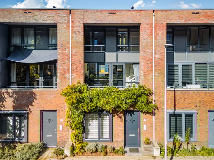 Foto 1 van Alberdingk Thijmstraat 11