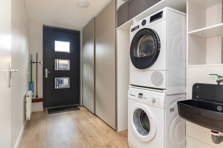 Foto 11 van Alberdingk Thijmstraat 11