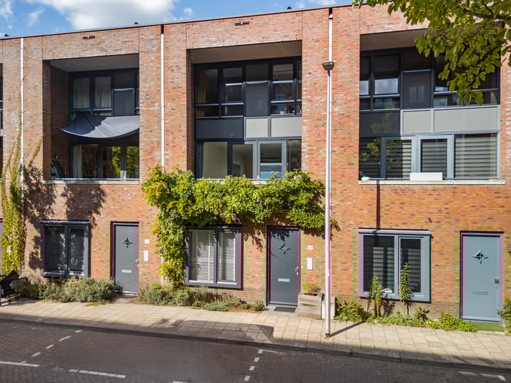 Foto 38 van Alberdingk Thijmstraat 11