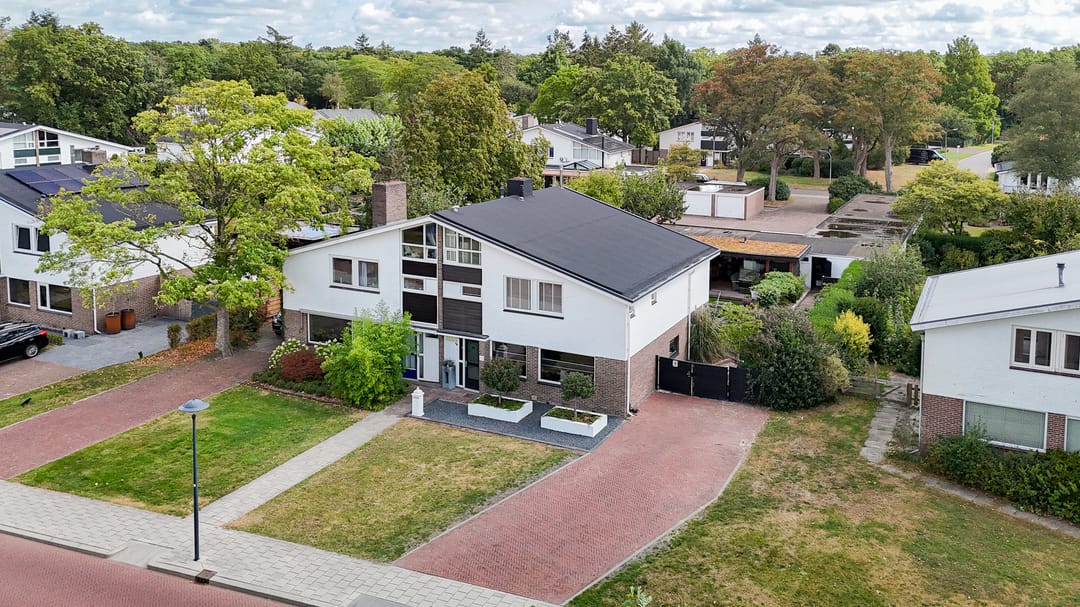 Foto 2 van Emmalaan 19