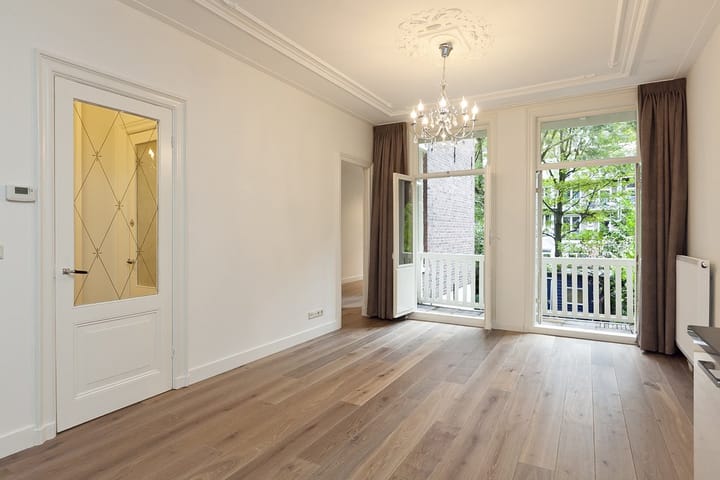 Photo 2 of Nassaukade 307-1