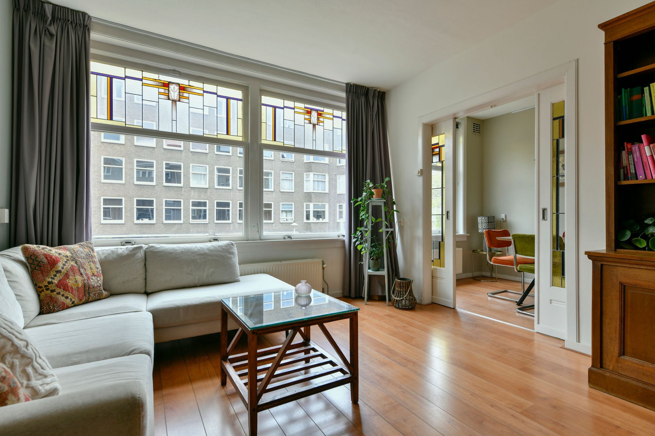 Photo 3 of Vechtstraat 107-1