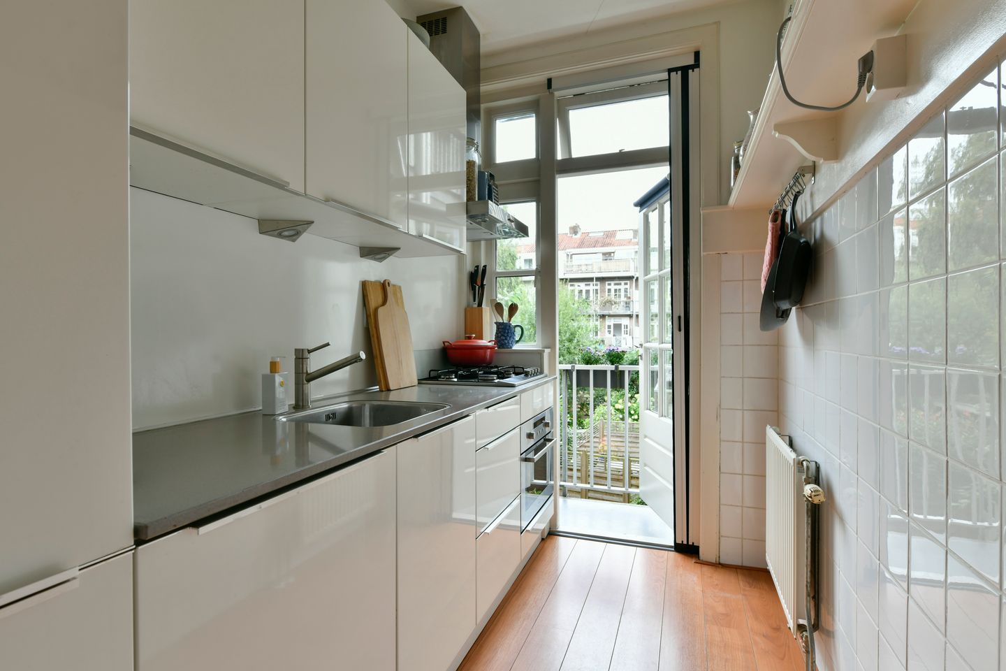 Photo 14 of Vechtstraat 107-1