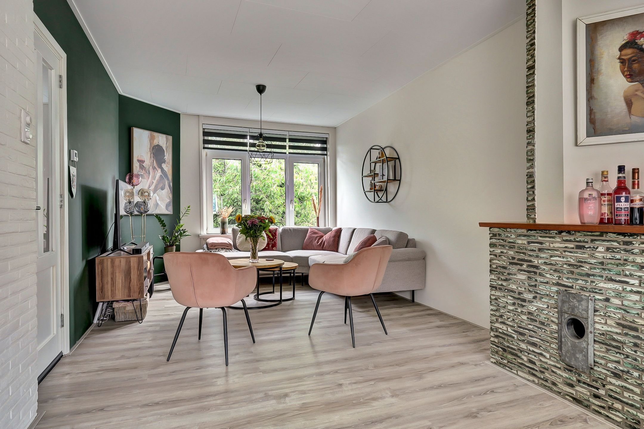 Photo 12 of Camphuijzenstraat 8