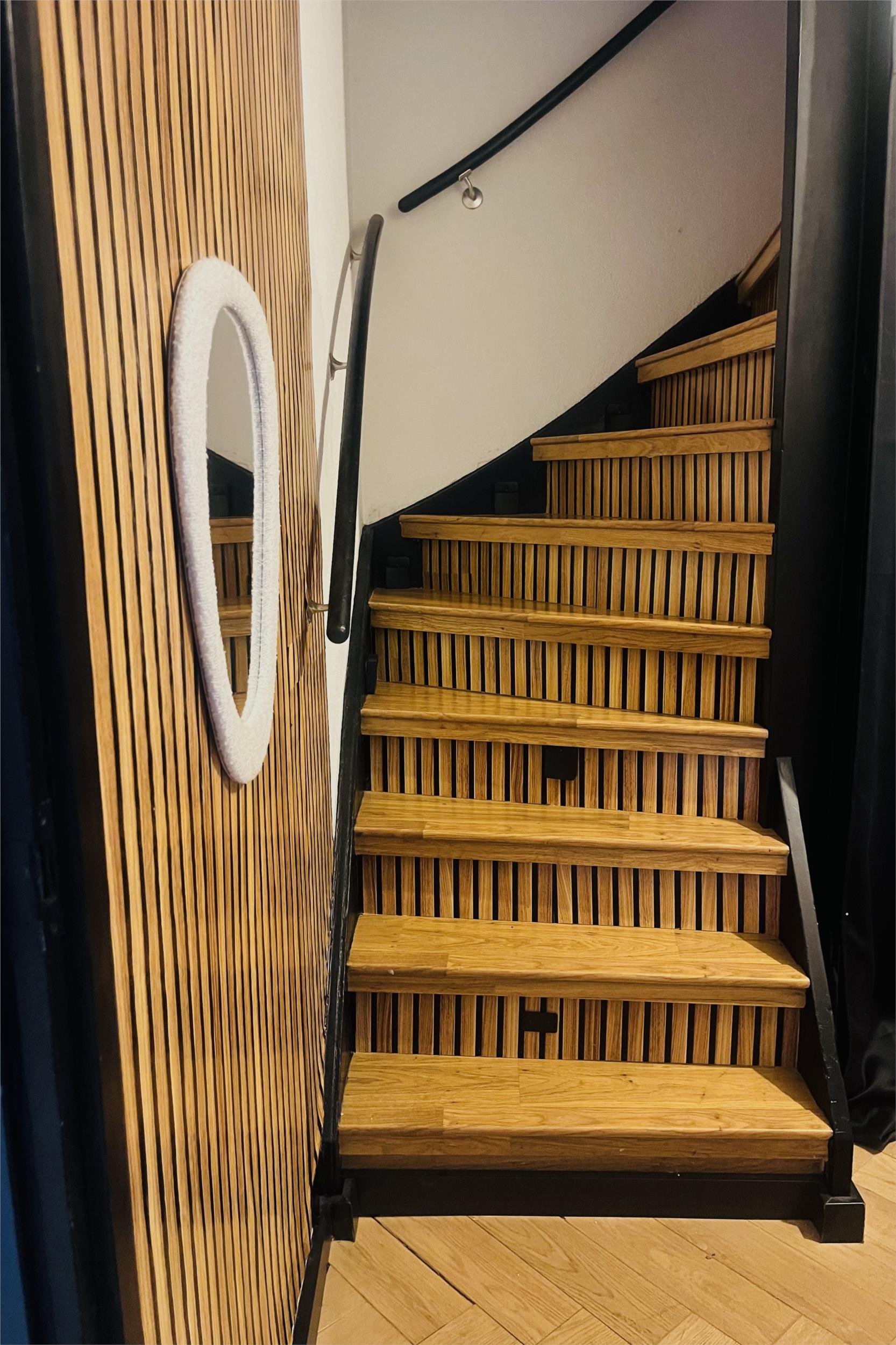 Photo 9 of Heilige Stoel 5901