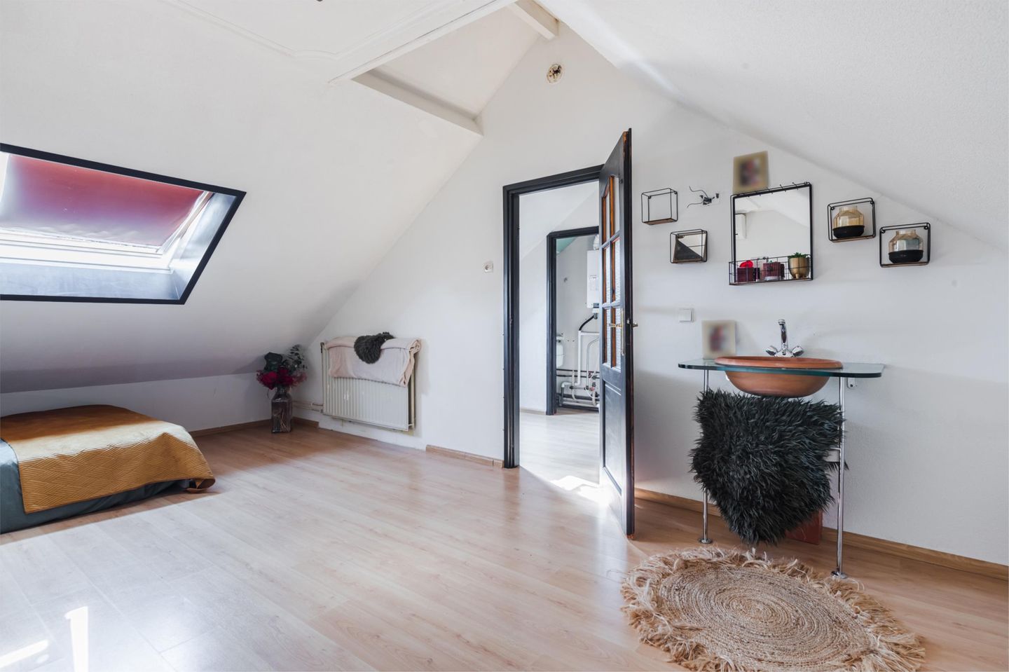 Photo 25 of Heilige Stoel 5901