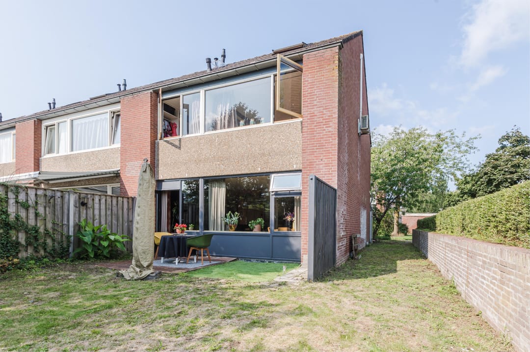 Photo 31 of Heilige Stoel 5901