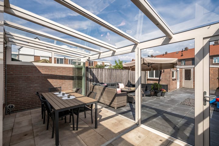 Foto 3 van Hertog Jan I-straat 4