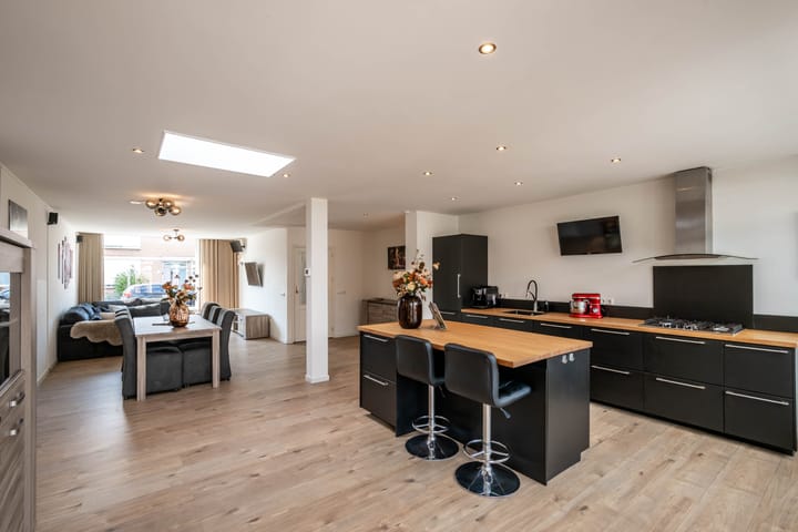 Foto 7 van Hertog Jan I-straat 4