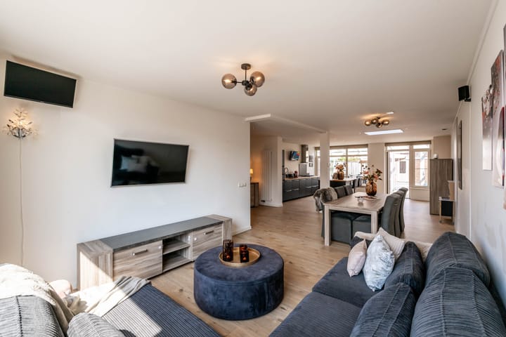 Foto 9 van Hertog Jan I-straat 4