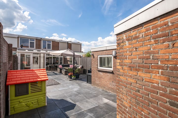 Foto 18 van Hertog Jan I-straat 4