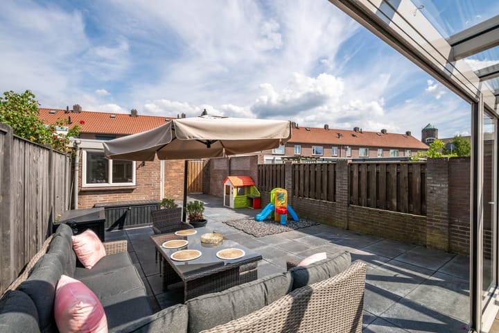 Foto 21 van Hertog Jan I-straat 4