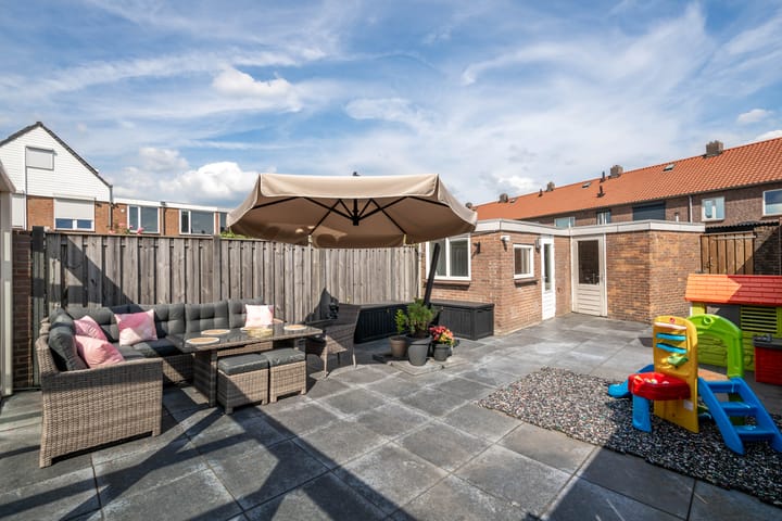 Foto 22 van Hertog Jan I-straat 4