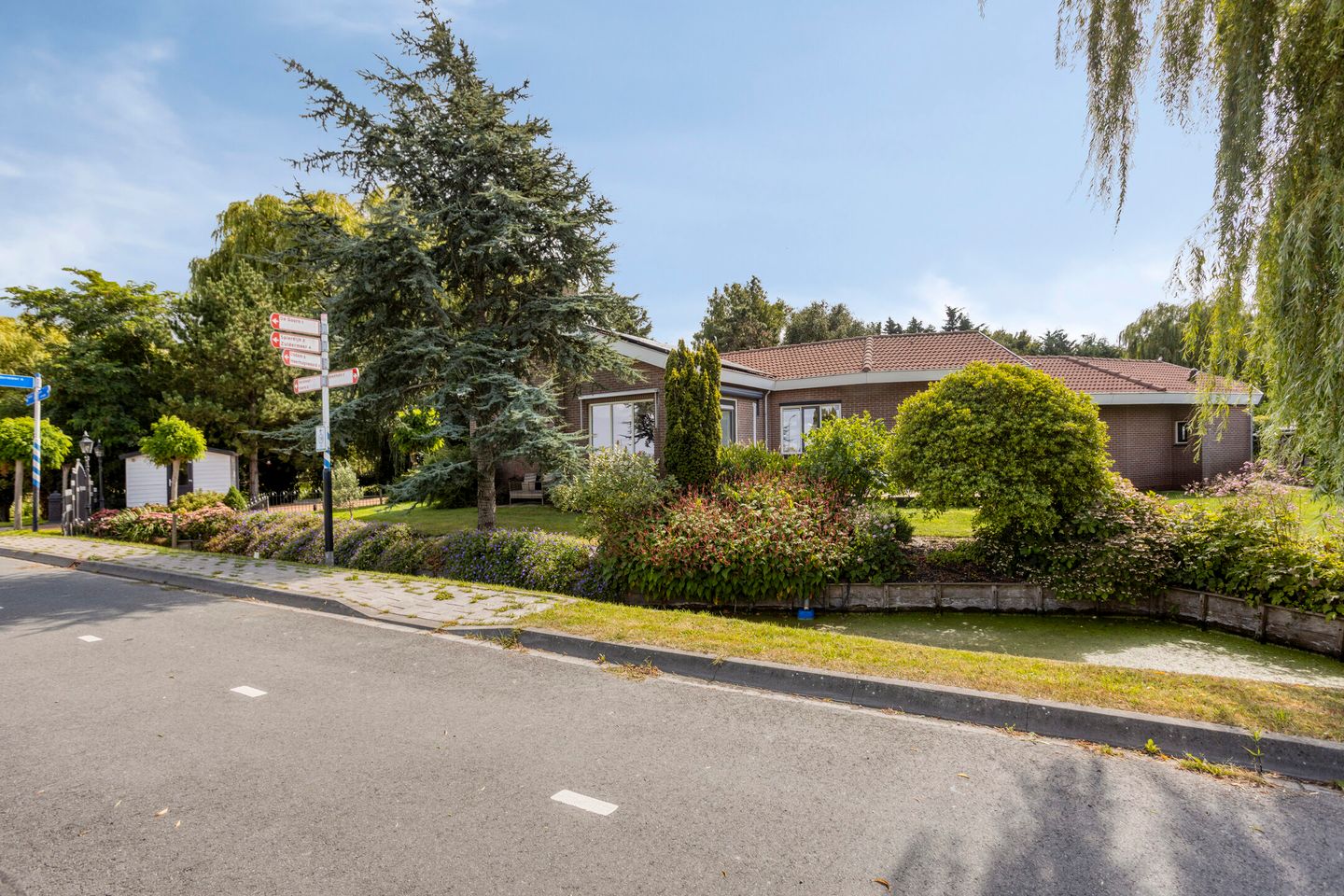 Photo 55 of Westeinde 352