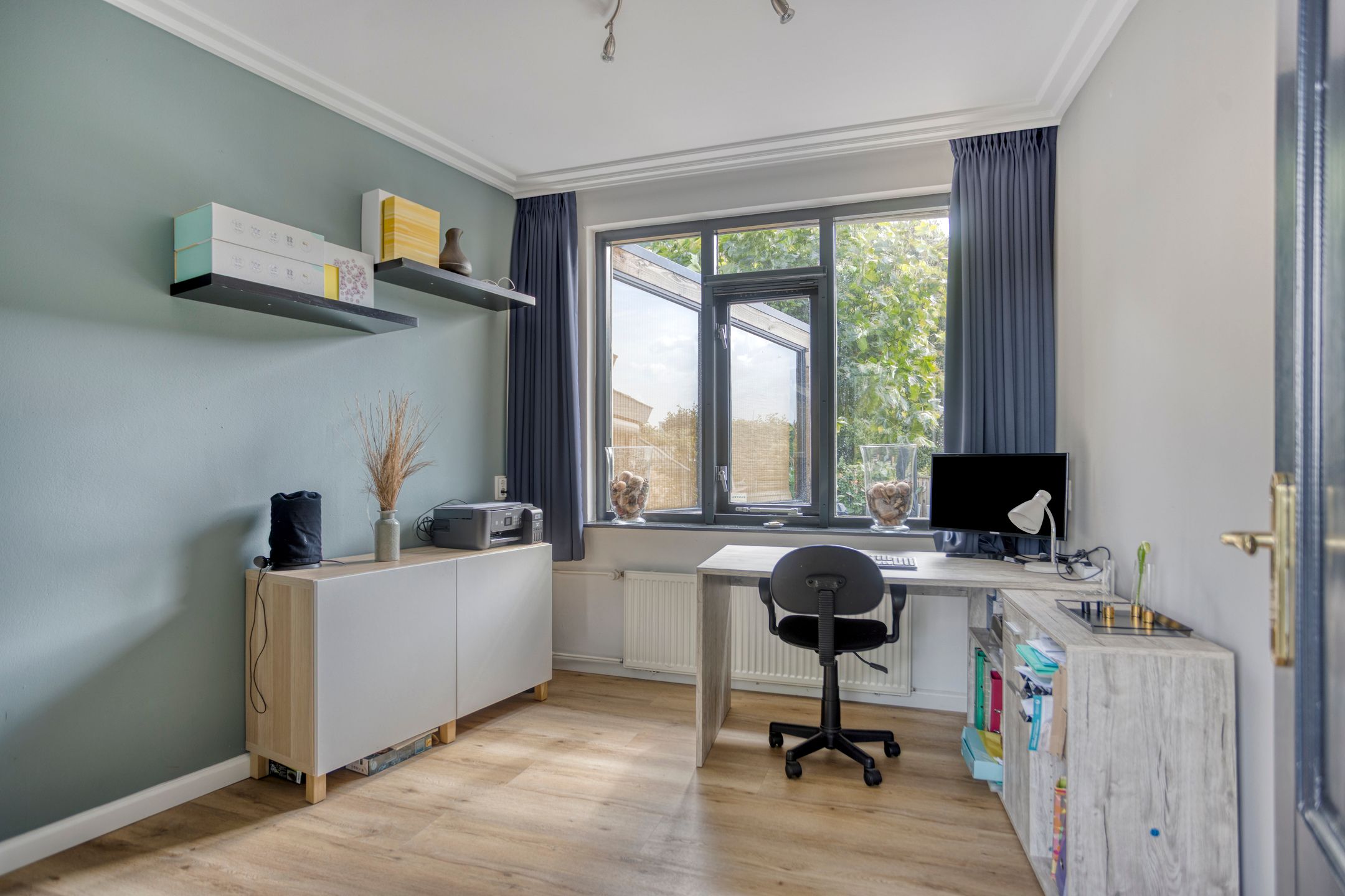 Photo 30 of Westeinde 352