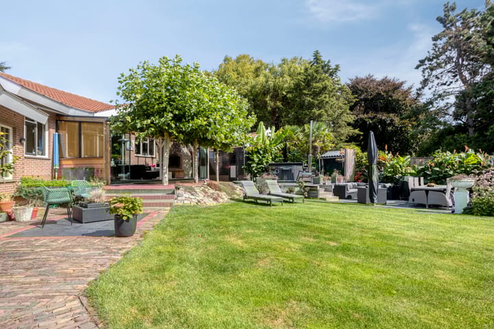 Foto 40 van Westeinde 352