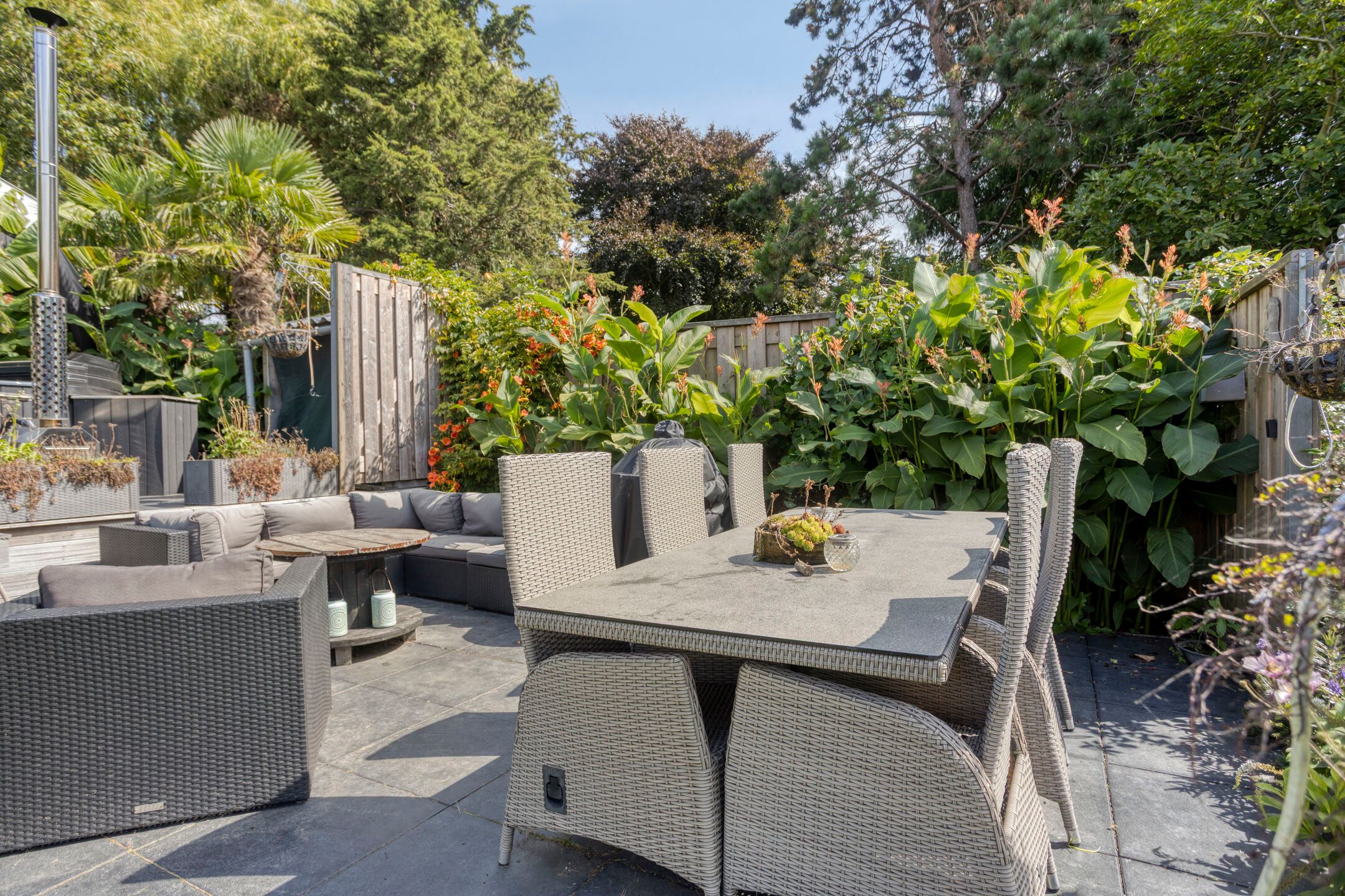 Photo 42 of Westeinde 352