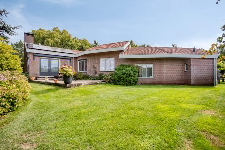 Foto 49 van Westeinde 352