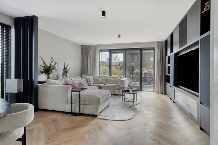 Foto 2 van De Welving 1