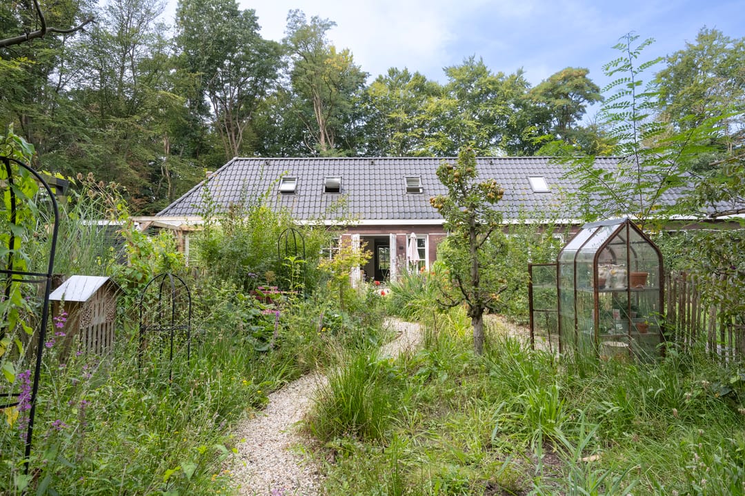 Photo 22 of Stationsweg 16