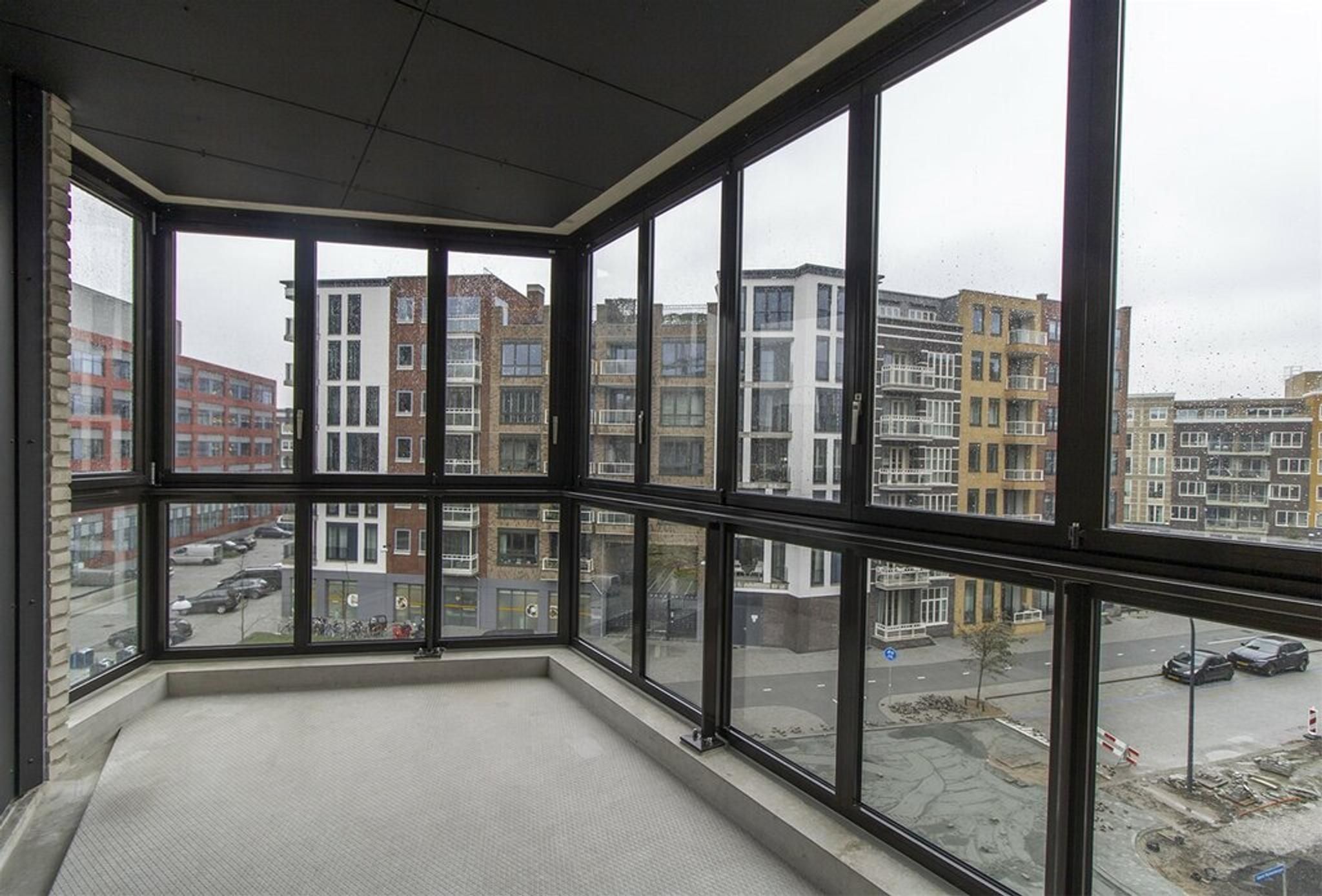 Foto 9 van Charley Tooropgracht 141