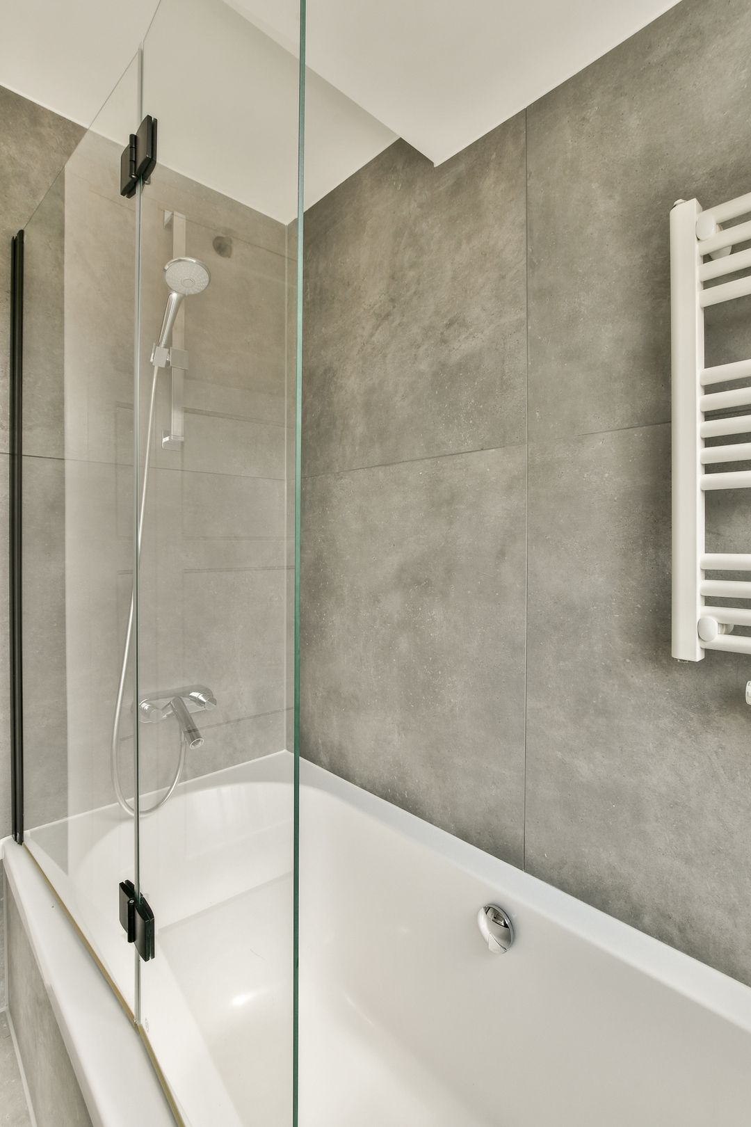 Photo 41 of Kanaalweg 27