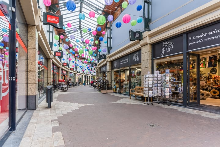 Foto 23 van Corridor 2-C