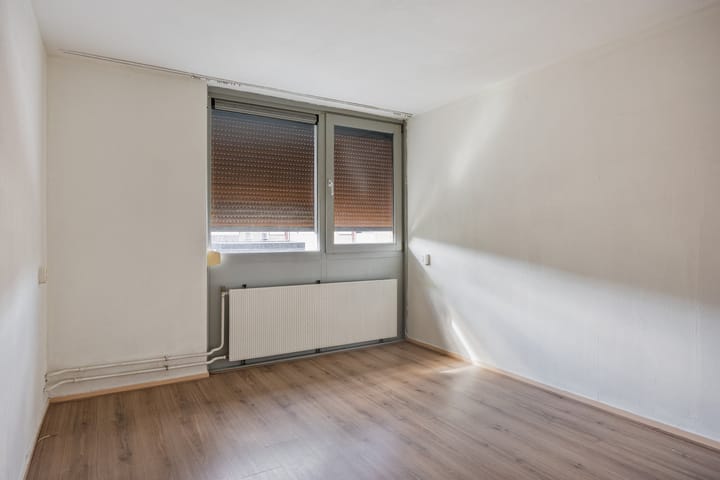 Foto 11 van De Genestetlaan 13