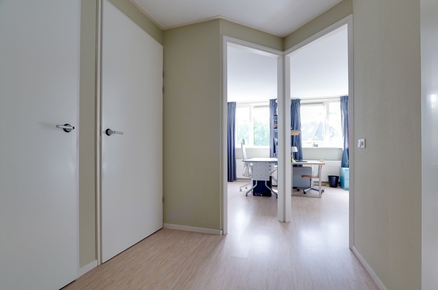 Foto 34 van Afzeliahout 10