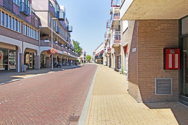 Foto 23 van Nieuwstraat 42-E