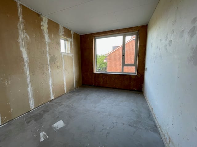 Photo 9 of Sir Winston Churchillln 274